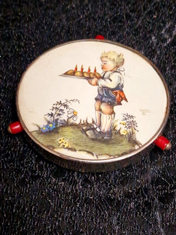 20250221_154010 Hummel taartplateautje - Afbeelding 1