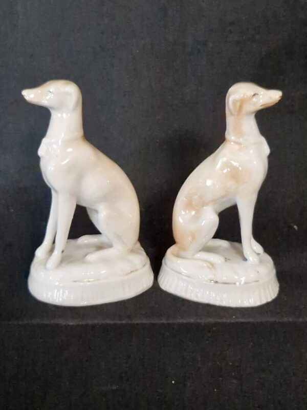 Antieke Biscuit beeldjes windhond - Afbeelding 2