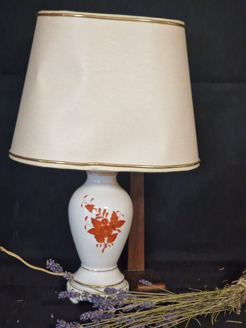 20251030_125545 Herend  tafellamp - Afbeelding 1