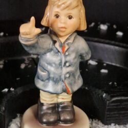 Hummel meisje dirigent