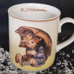 Hummel mok Umbrella girl