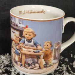 Hummel mok. In der Backstube