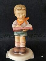 Hummel jongetje ABC Stunde, Honor Student