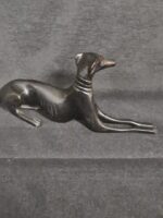 Bronzen Windhond liggend - Afbeelding 2