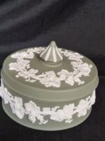 Wedgwood Jasper green Snuisterijendoos