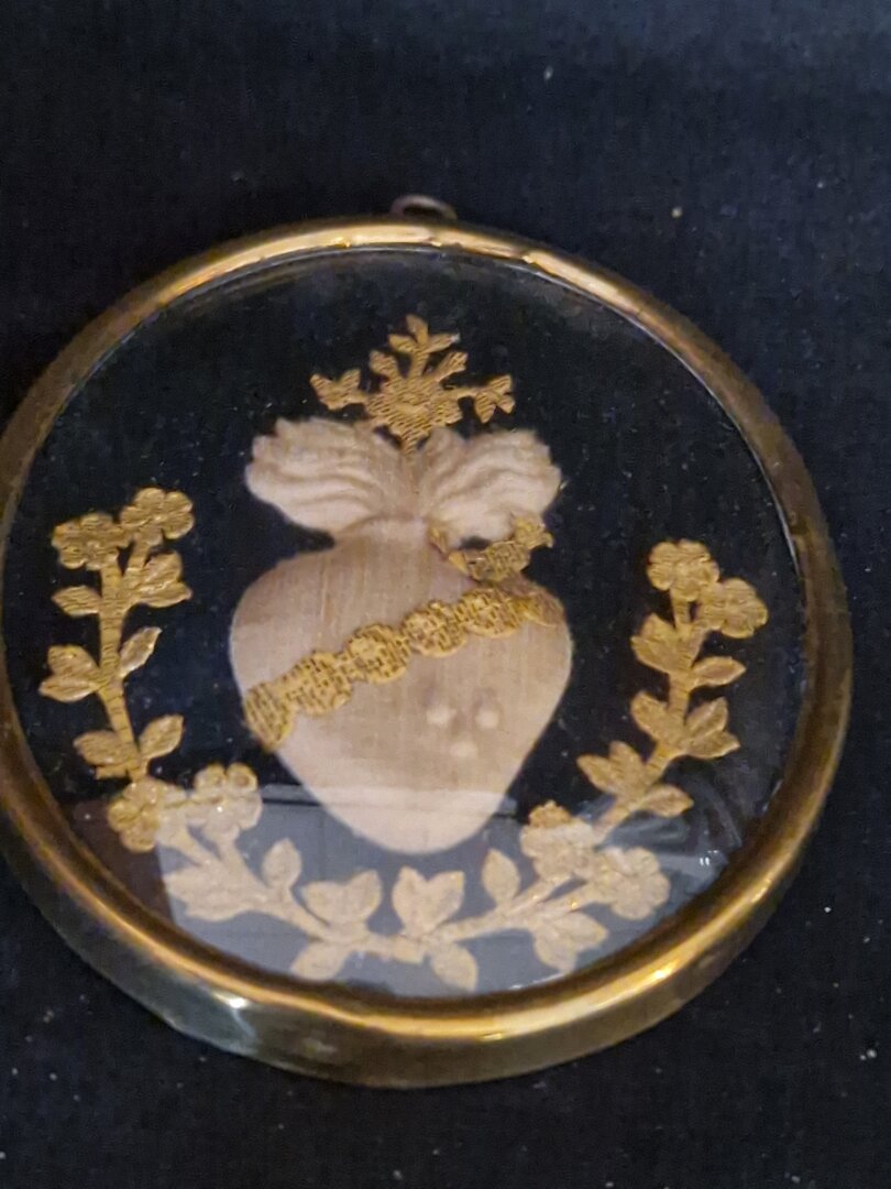 20260315_140953 Antieke reliekhouder - Afbeelding 1